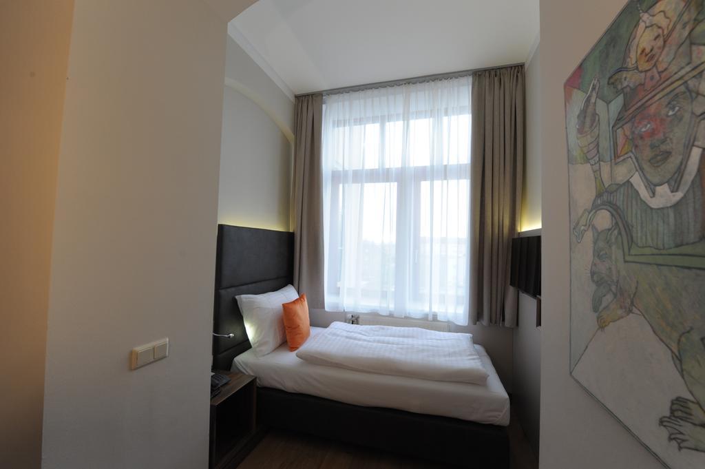 Eee Hotel Perg Quarto foto